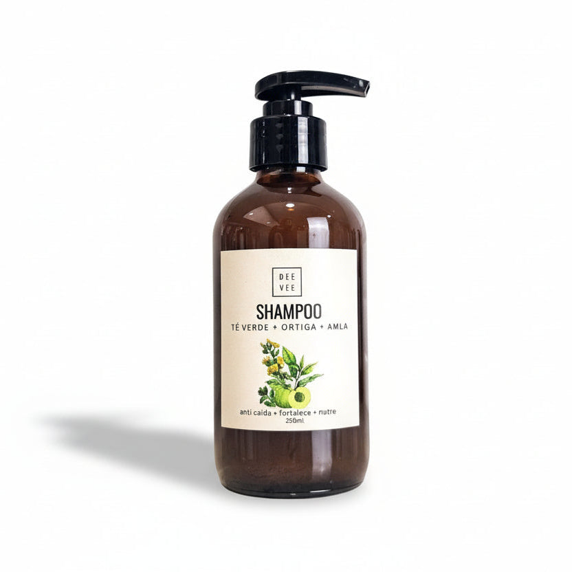 Shampoo Fortalecedor 3x - Té Verde + Ortiga + Amla -250ml